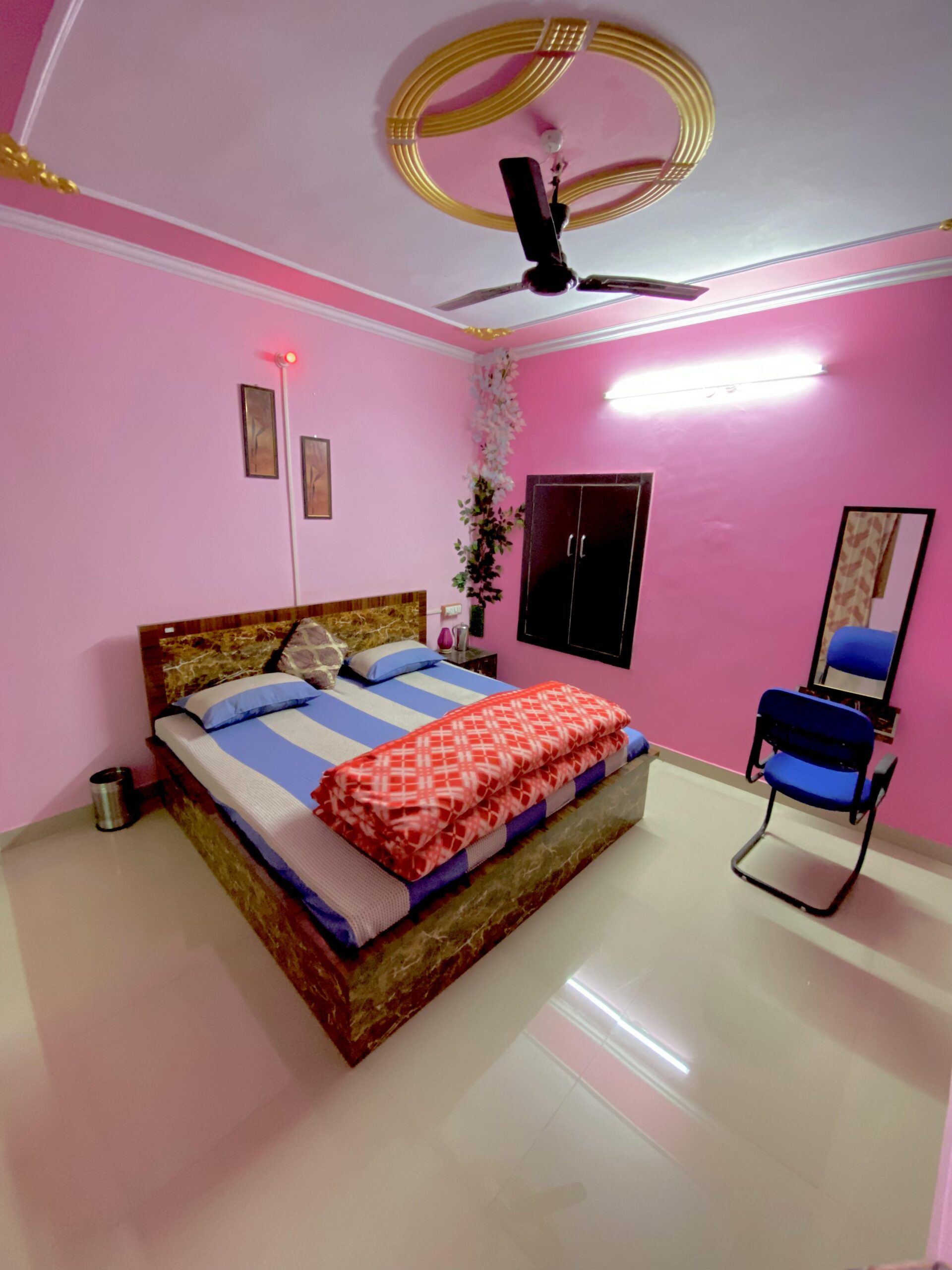 ROOMS 2024 03 31 13 48 img 1798 (1)