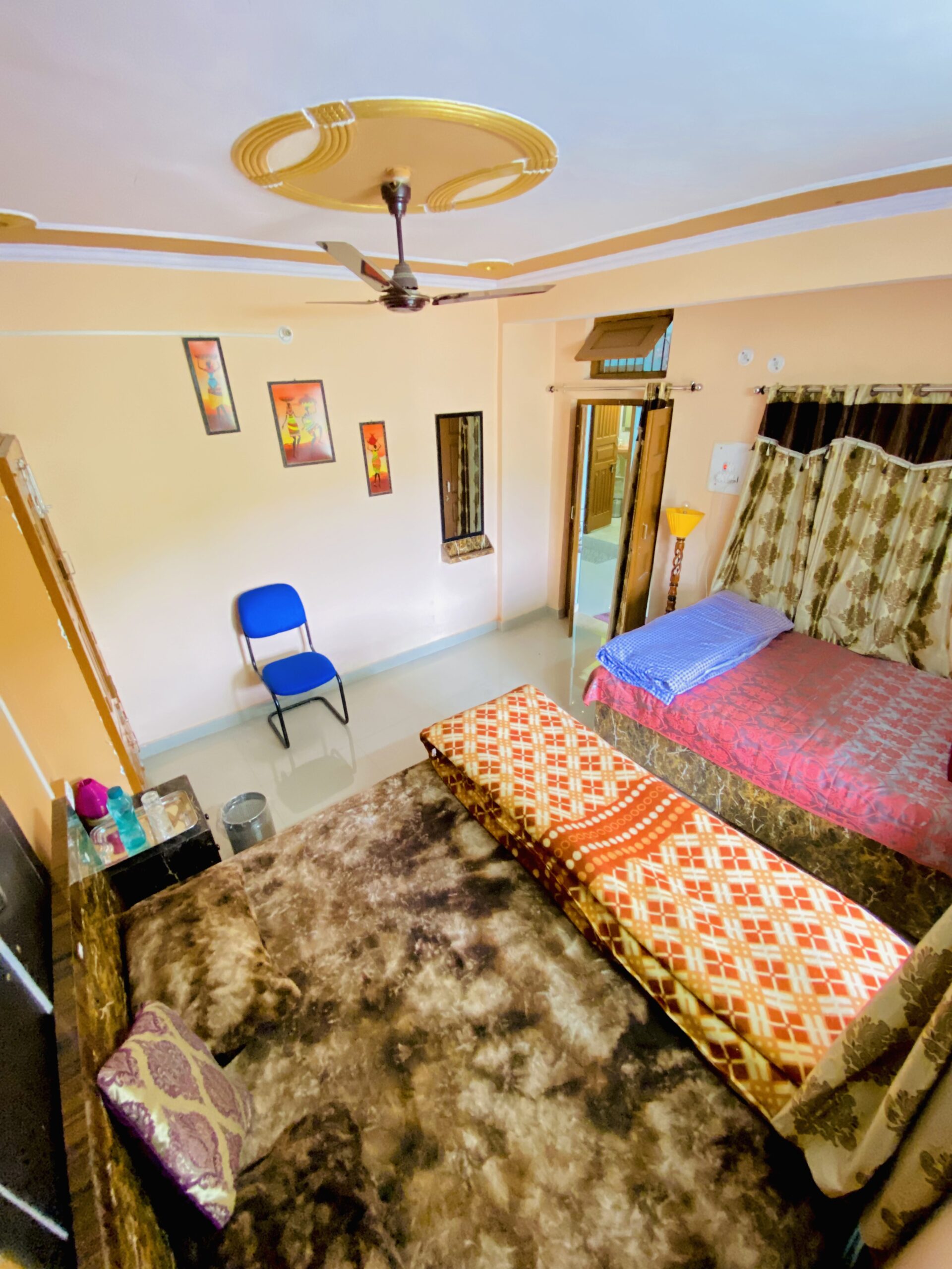 ROOMS fullsizerender 10