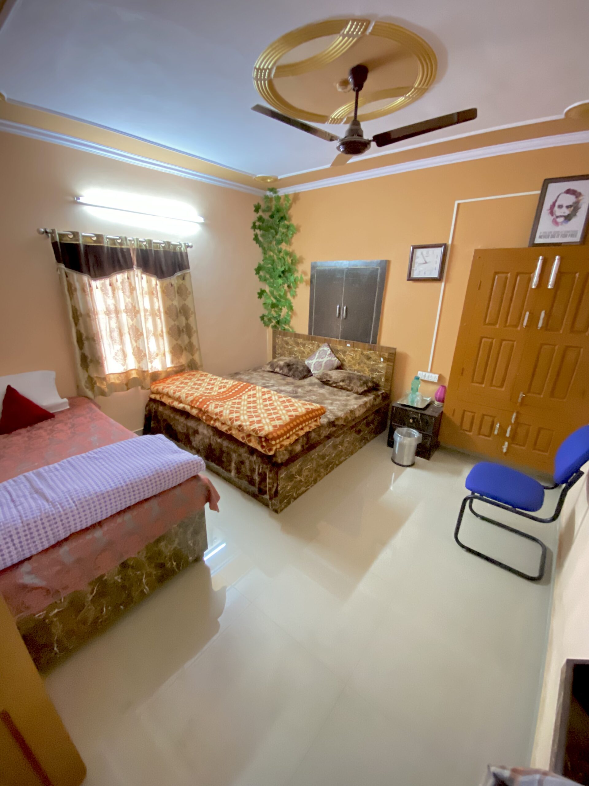 ROOMS fullsizerender 9